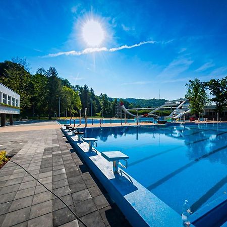 Apartament Na Urlop - Centrum - Przy Amfiteatrze - 500M Do Basenow 维斯拉 外观 照片