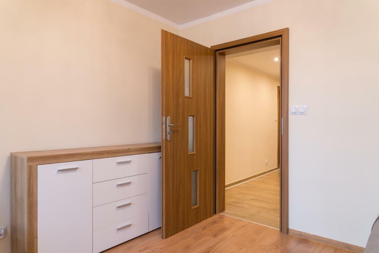 Apartament Na Urlop - Centrum - Przy Amfiteatrze - 500M Do Basenow 维斯拉 外观 照片