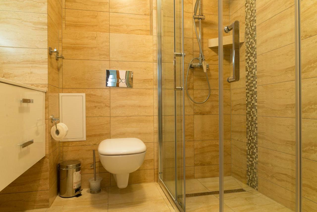 Apartament Na Urlop - Centrum - Przy Amfiteatrze - 500M Do Basenow 维斯拉 外观 照片